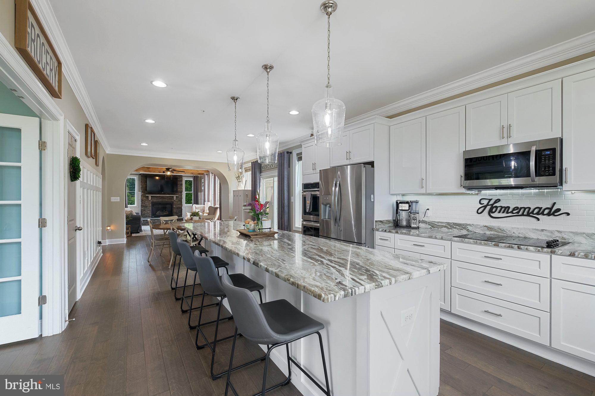 8712 Hollow Road Middletown, MD 21769 - Photo 13 of 37