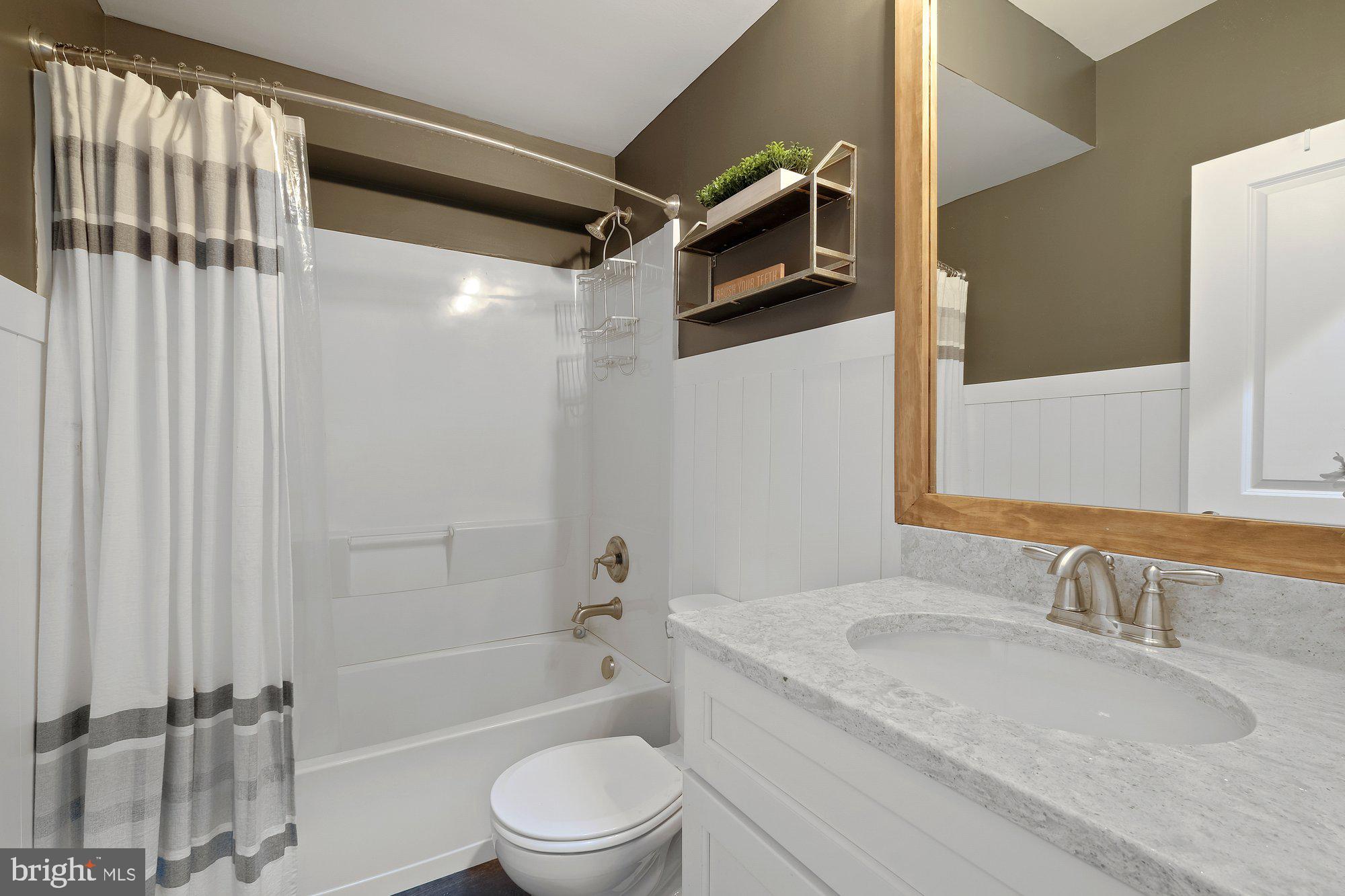 8712 Hollow Road Middletown, MD 21769 - Photo 29 of 37 Lower level full bath