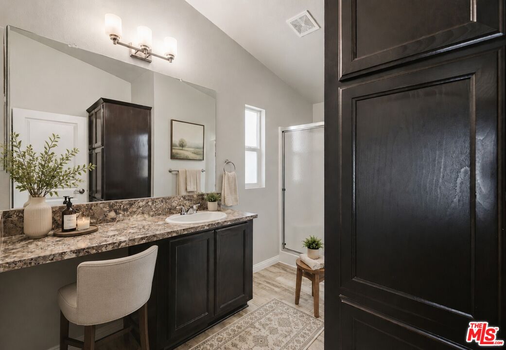 3700 Buchanan Street, Unit 25 Riverside, CA 92503 - Photo 17 of 25