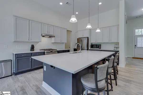 $595,900 | 271 Rocky Ridge Road, Enoree, SC 29335