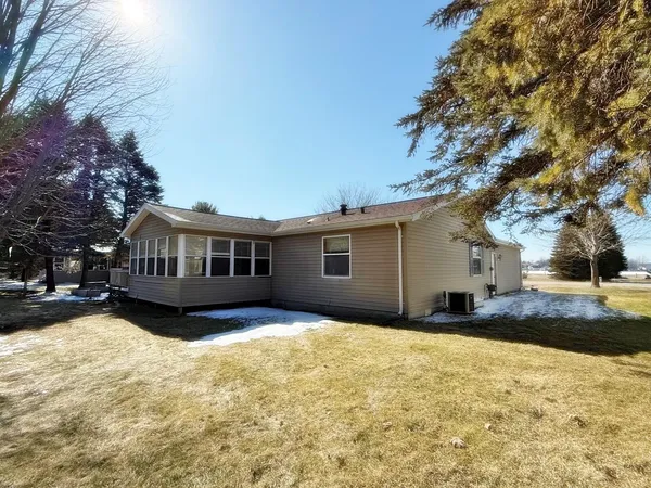 $148,900 | 7900 Sunset Shores Drive, Unit 7835, Canadian Lakes, MI 49346