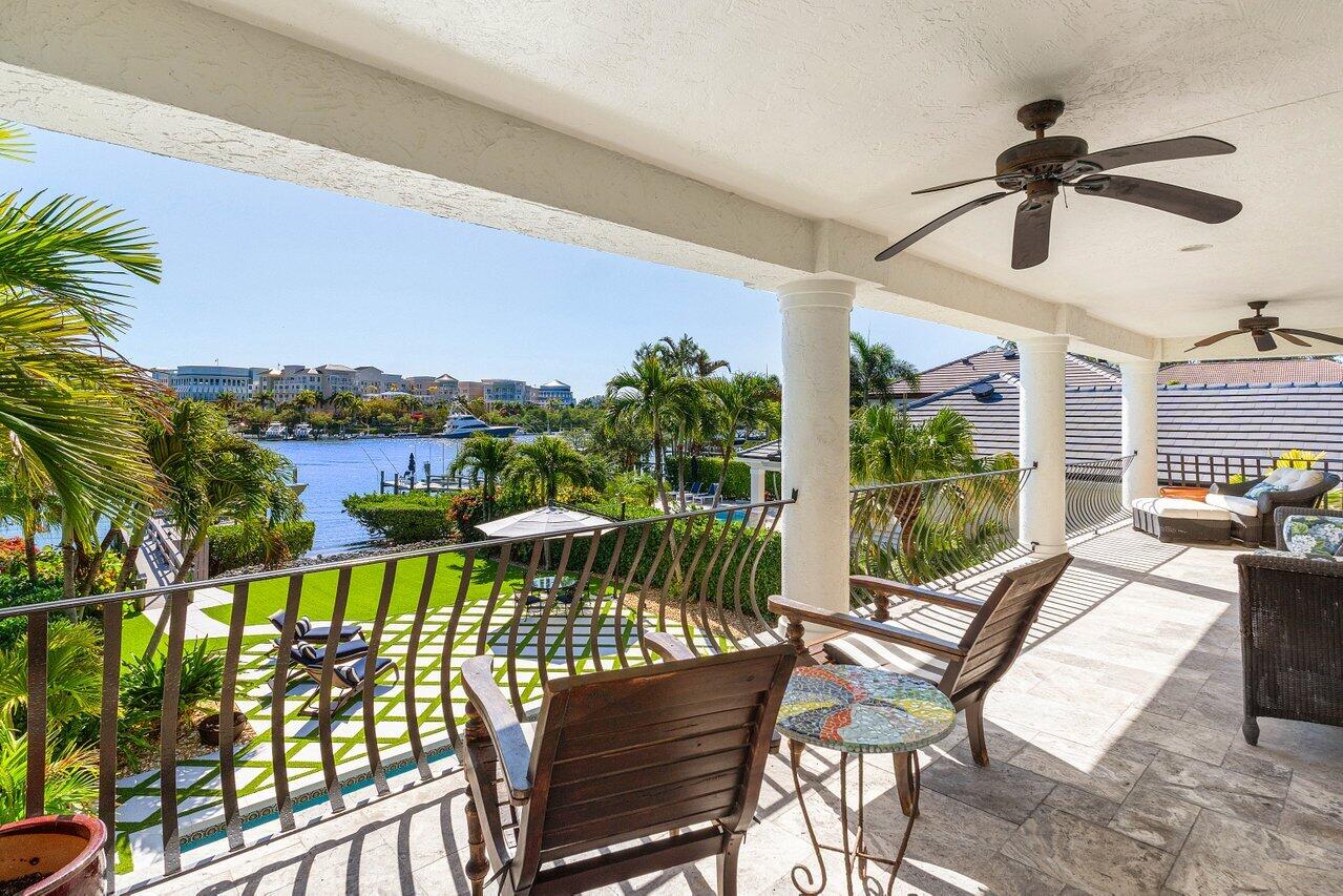 281 Fishermans Way Jupiter, FL 33477 - Photo 31 of 45 a view of a chairs and table in patio