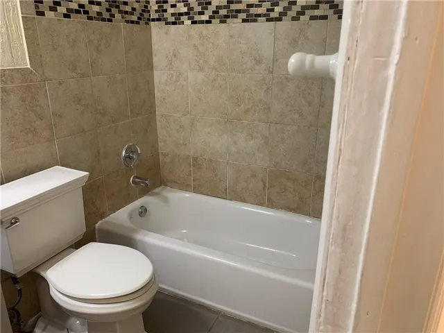 $3,950 | 2701 Northwest 21st Street, Fort Lauderdale, FL 33311