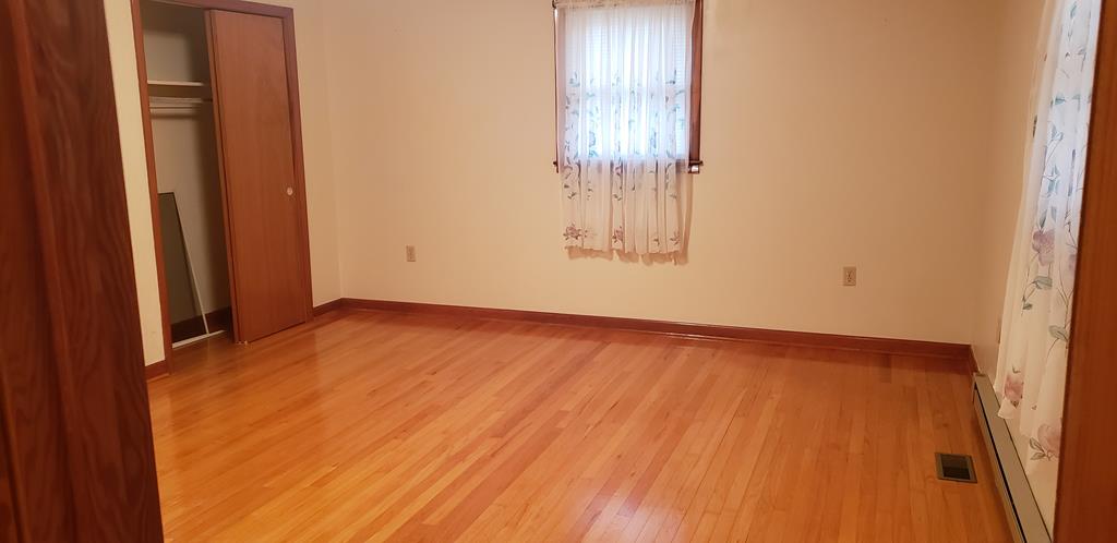 114 County Line Road Cedar Bluff, VA 24609 - Photo 10 of 19 Gallery Image 10