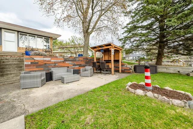 $599,000 | 6950 Shore Drive, Coloma, MI 49038