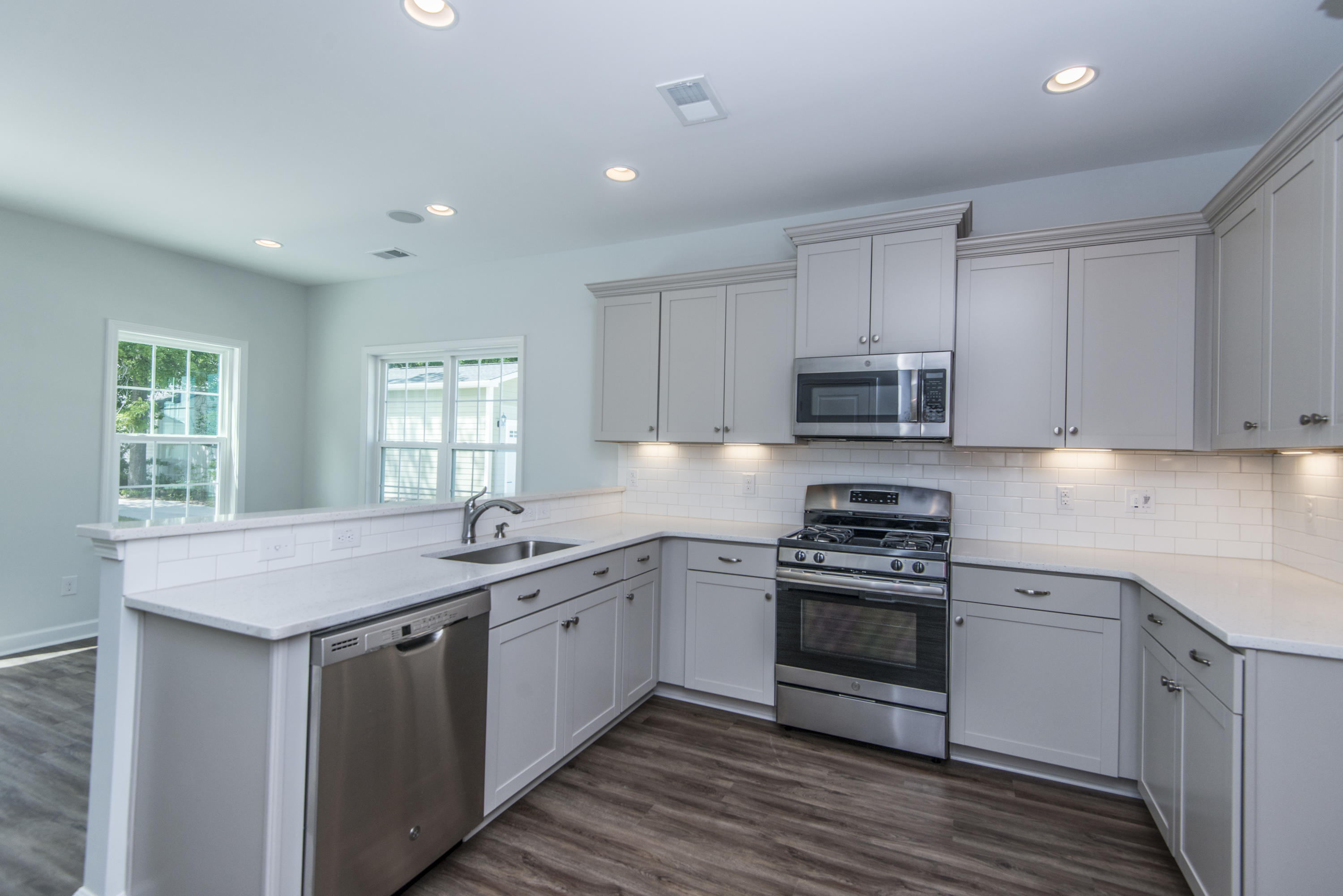 1653 Emmets Road Johns Island, SC 29455 - Photo 5 of 32 FMWeb09