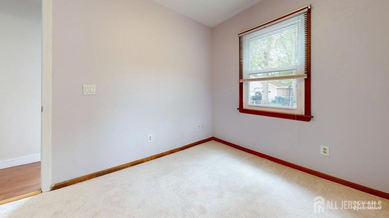 496 Calvert Road North Brunswick, NJ 08902 - Photo 31 of 39 Gallery Image 31