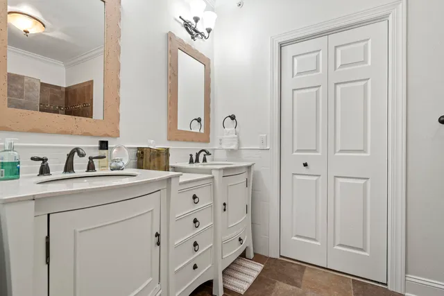 $750,000 | 130 River Landing Drive, Unit 5101, Daniel Island, SC 29492