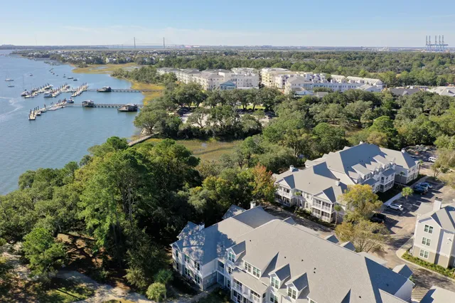 $750,000 | 130 River Landing Drive, Unit 5101, Daniel Island, SC 29492