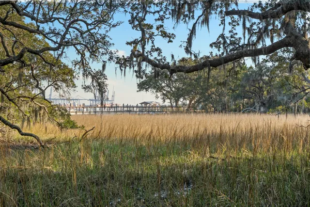 $750,000 | 130 River Landing Drive, Unit 5101, Daniel Island, SC 29492