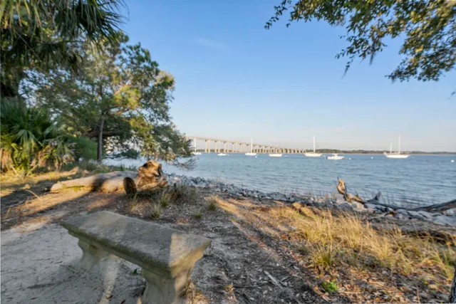 $750,000 | 130 River Landing Drive, Unit 5101, Daniel Island, SC 29492