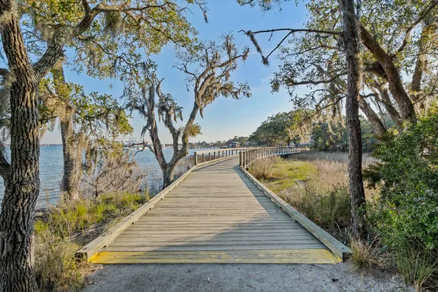 $750,000 | 130 River Landing Drive, Unit 5101, Daniel Island, SC 29492