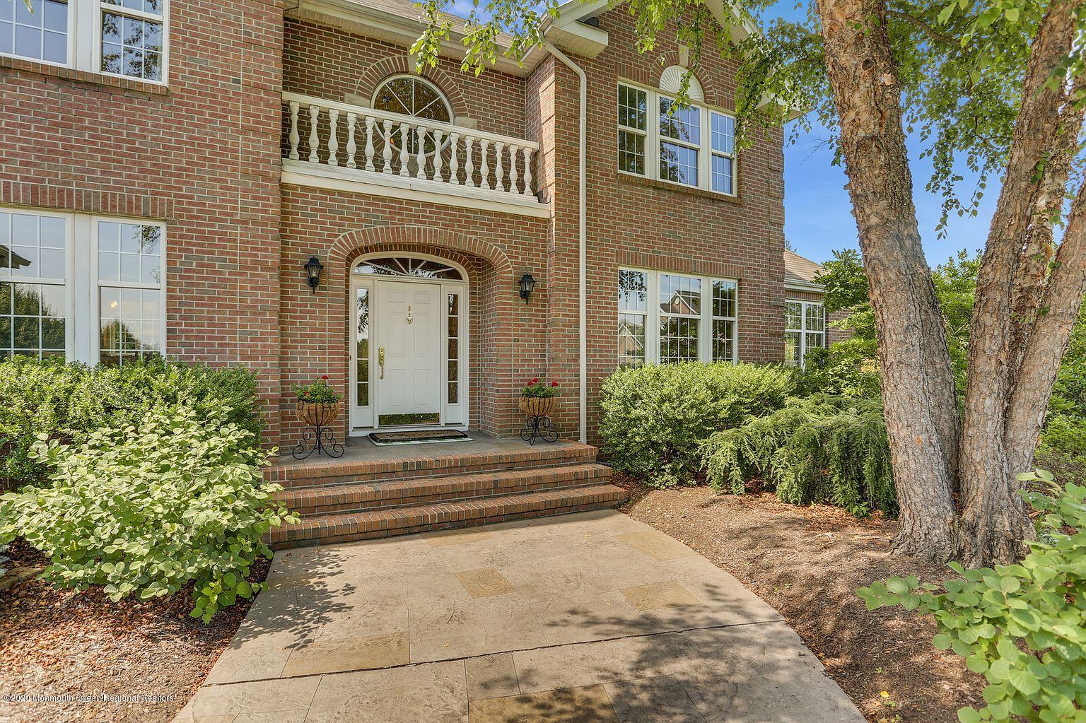 24 Rodeo Drive Jackson, NJ 08527 - Photo 3 of 46 Entry