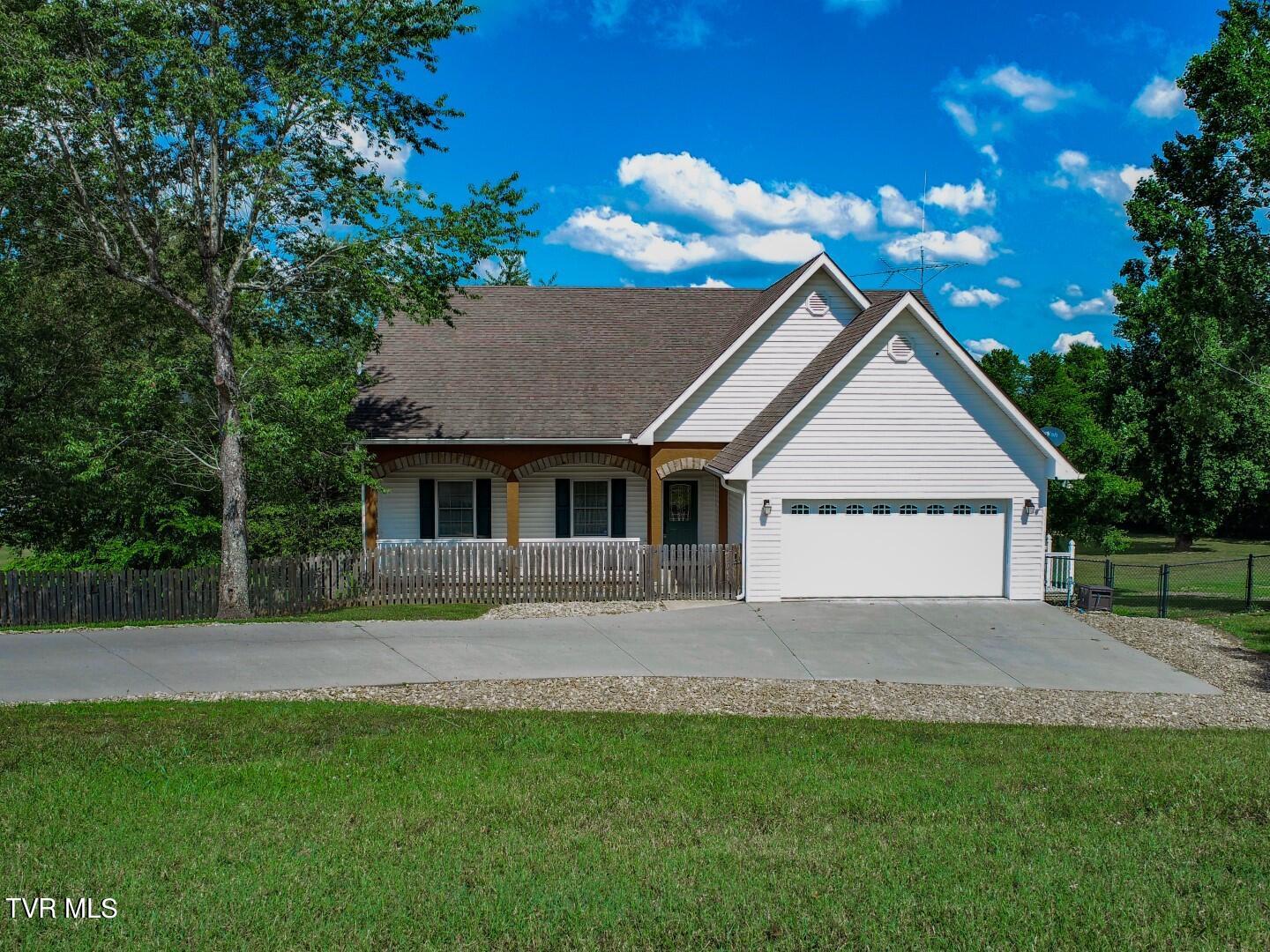 114 Woodvale Road Newport, TN 37821 - Photo 1 of 40 1