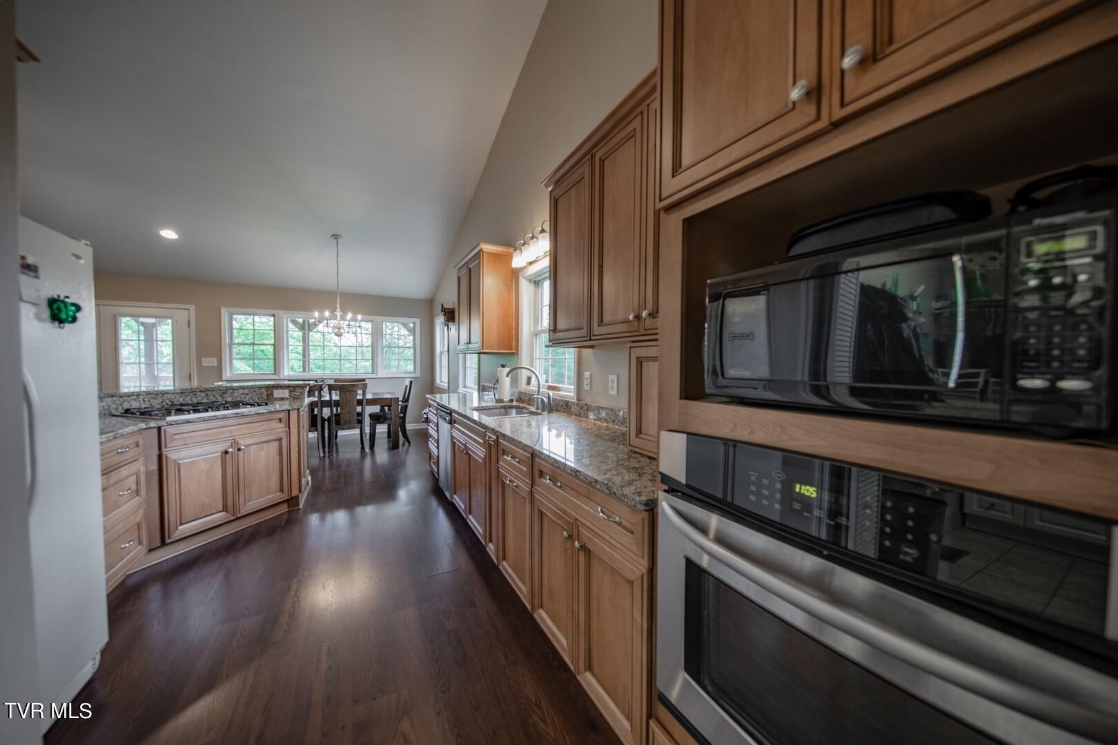 114 Woodvale Road Newport, TN 37821 - Photo 11 of 40 11