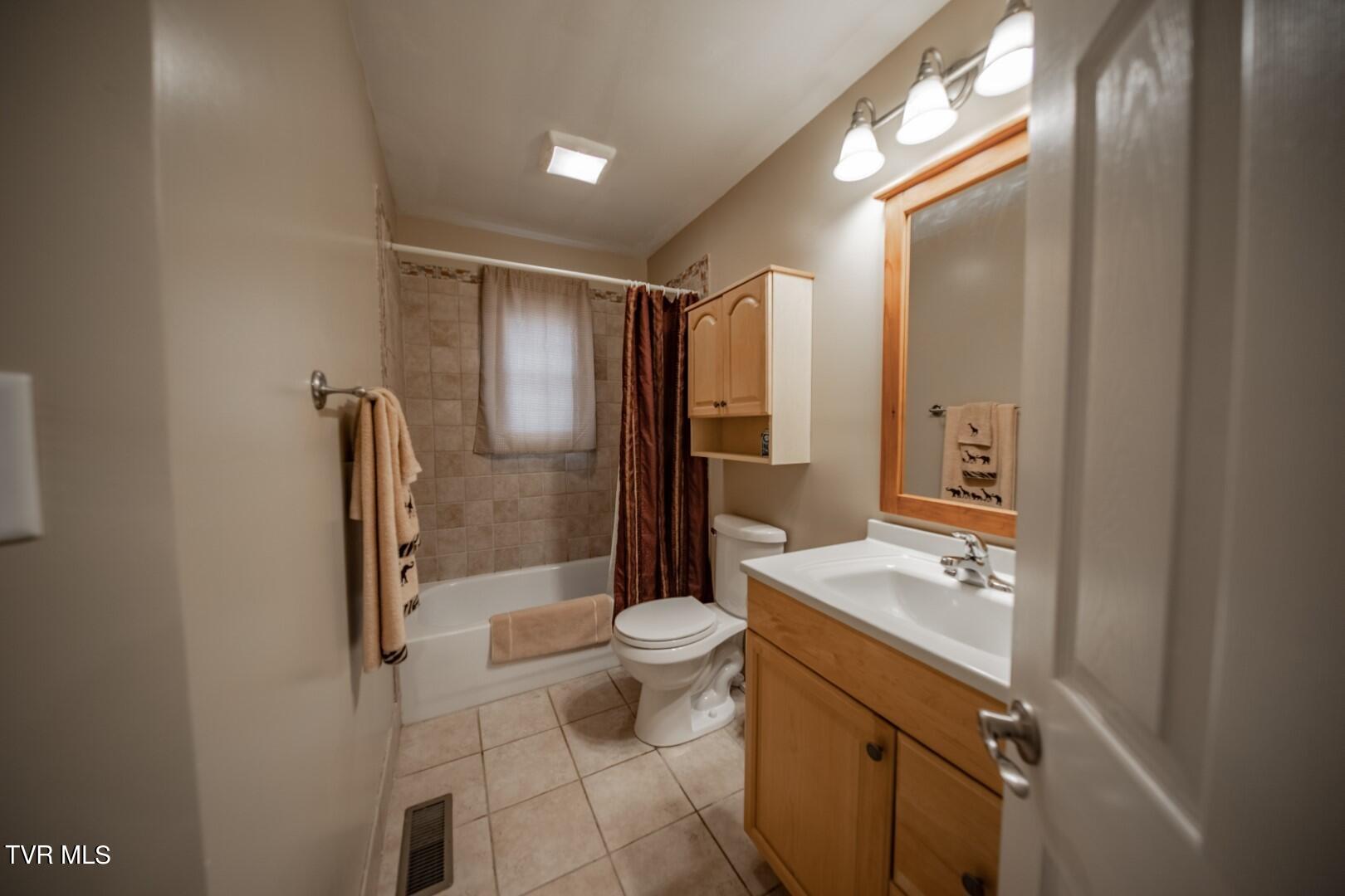 114 Woodvale Road Newport, TN 37821 - Photo 17 of 40 17