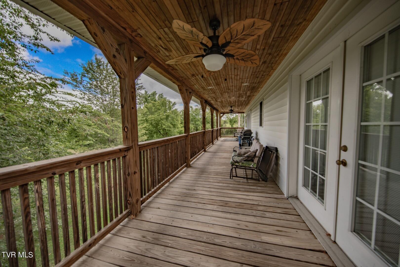 114 Woodvale Road Newport, TN 37821 - Photo 34 of 40 36