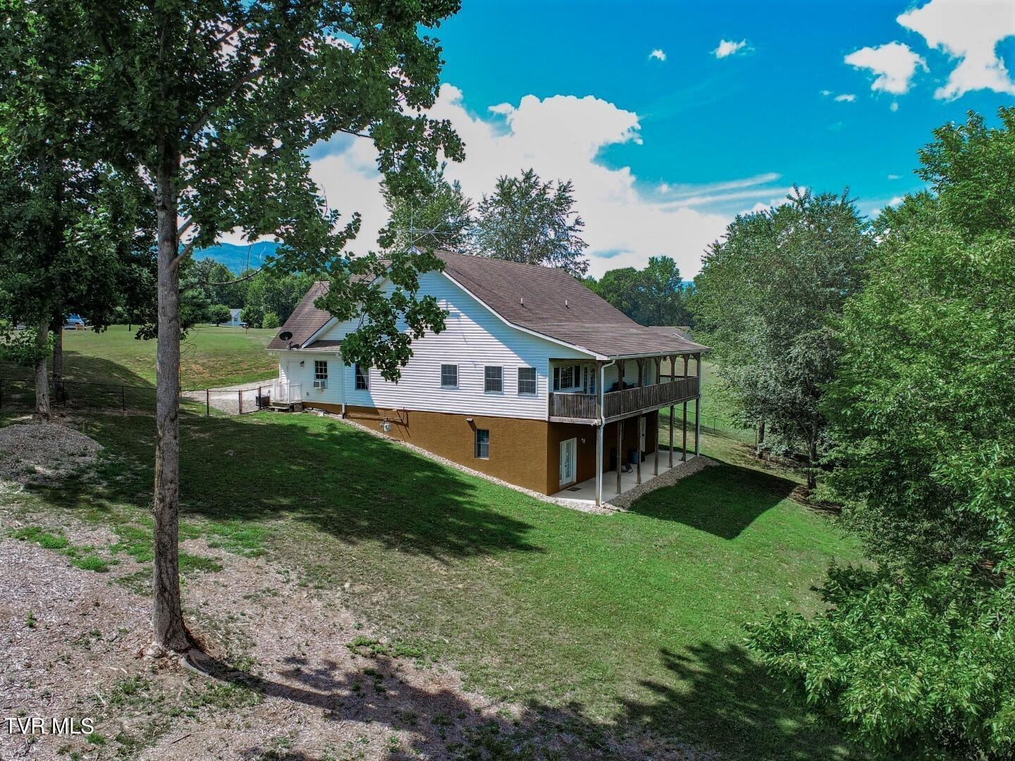 114 Woodvale Road Newport, TN 37821 - Photo 36 of 40 38