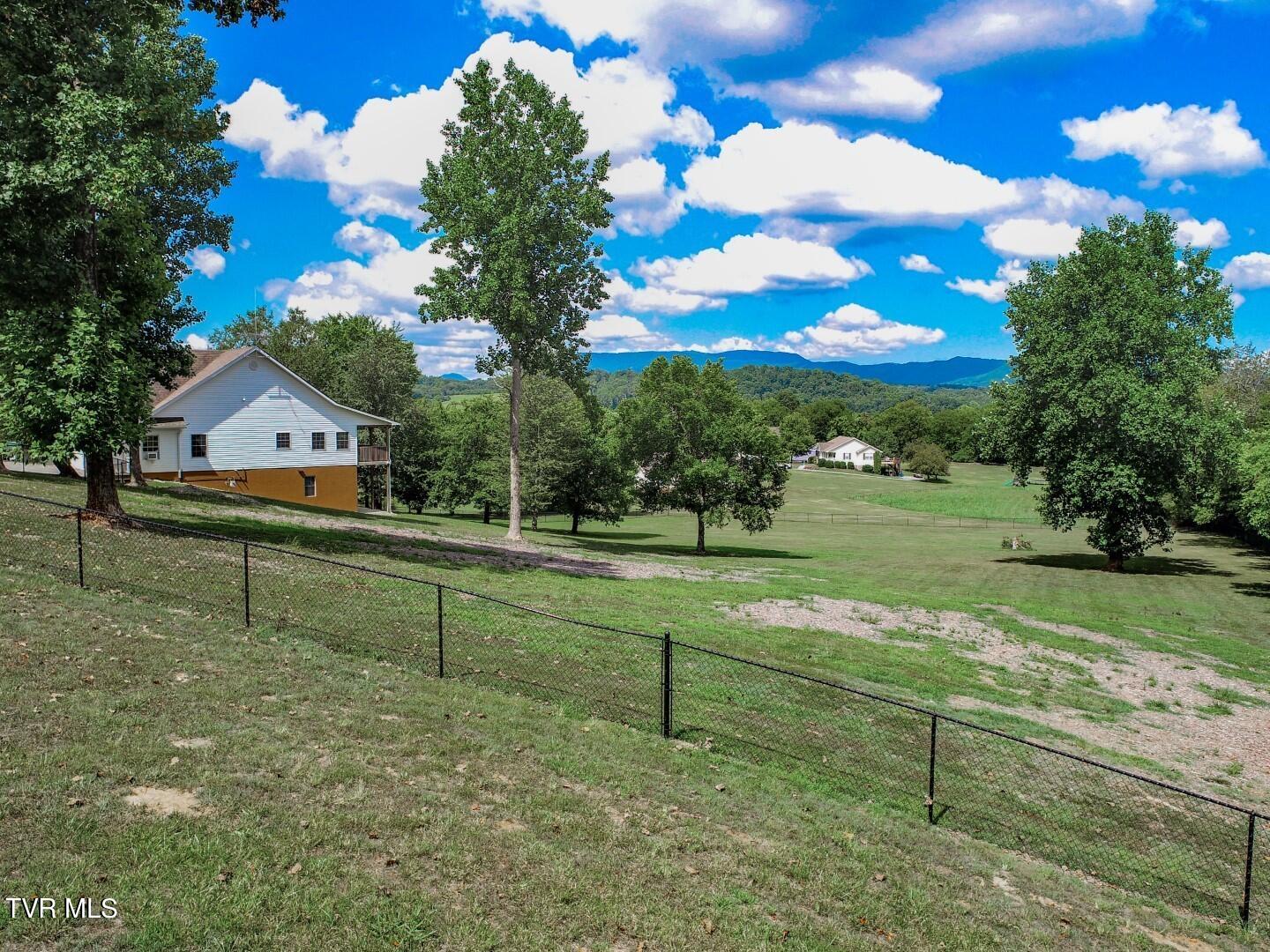 114 Woodvale Road Newport, TN 37821 - Photo 37 of 40 39