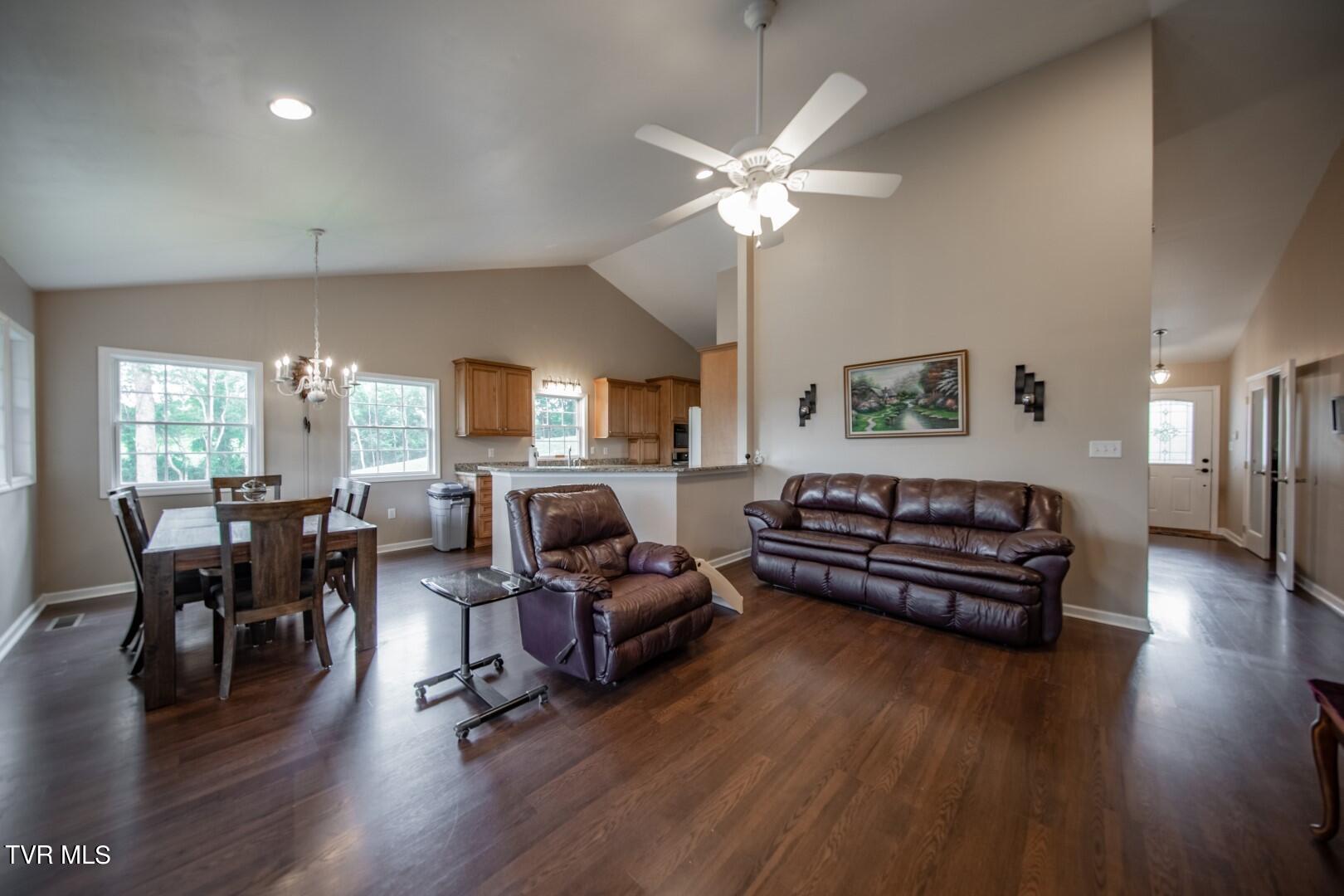 114 Woodvale Road Newport, TN 37821 - Photo 8 of 40 8