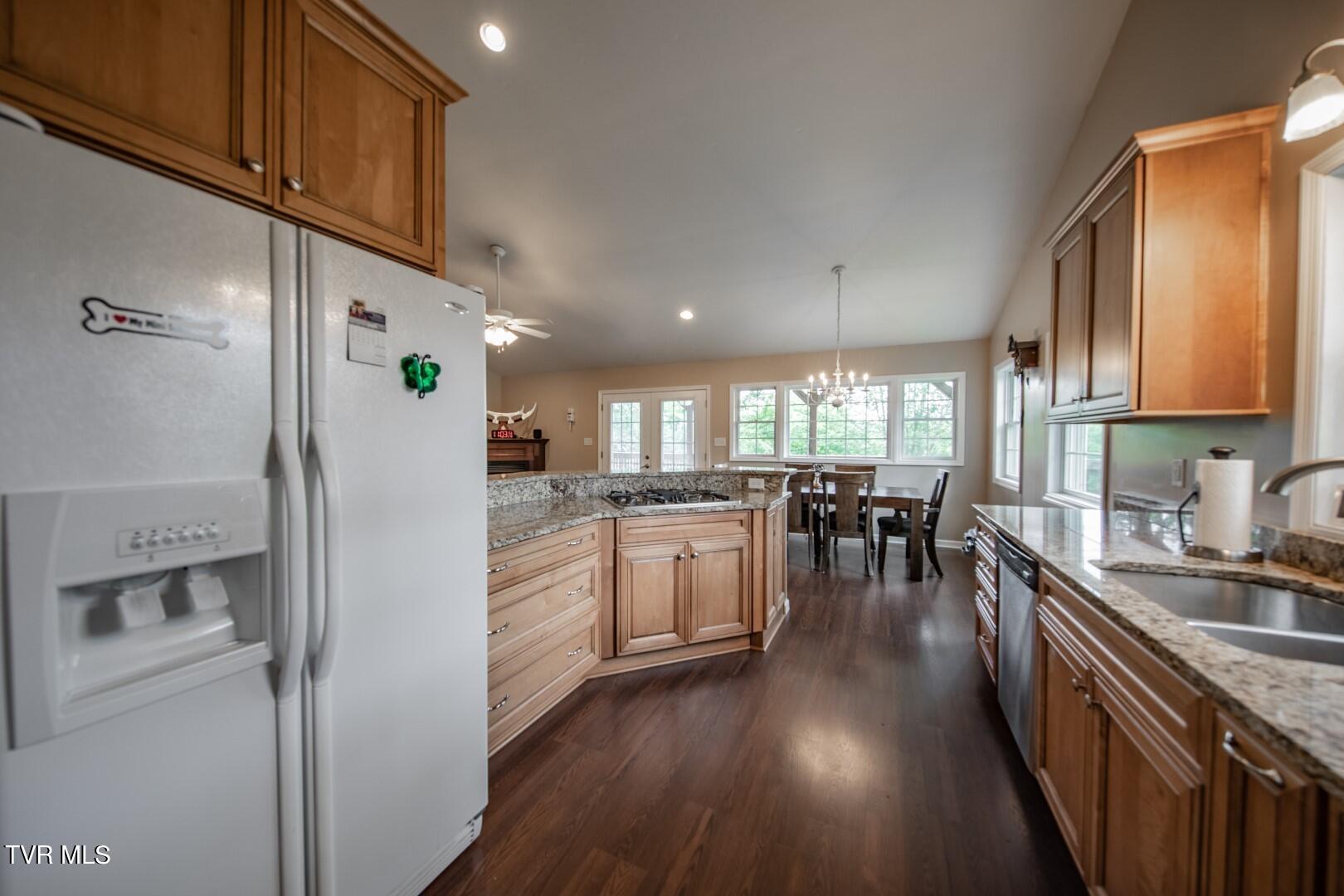 114 Woodvale Road Newport, TN 37821 - Photo 10 of 40 10