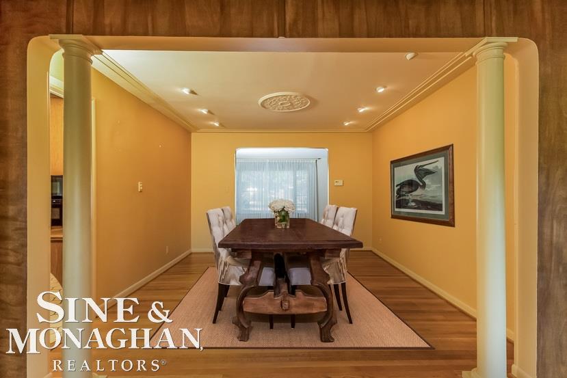 21 Hawthorne Road Grosse Pointe Shores, MI 48236 - Photo 6 of 80