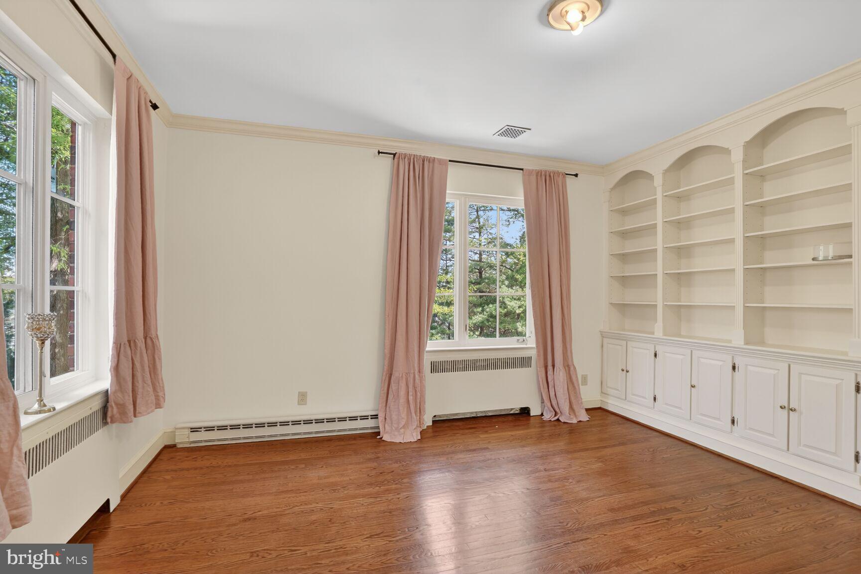 5553 Little Falls Road Arlington, VA 22207 - Photo 39 of 53 Bedroom 4