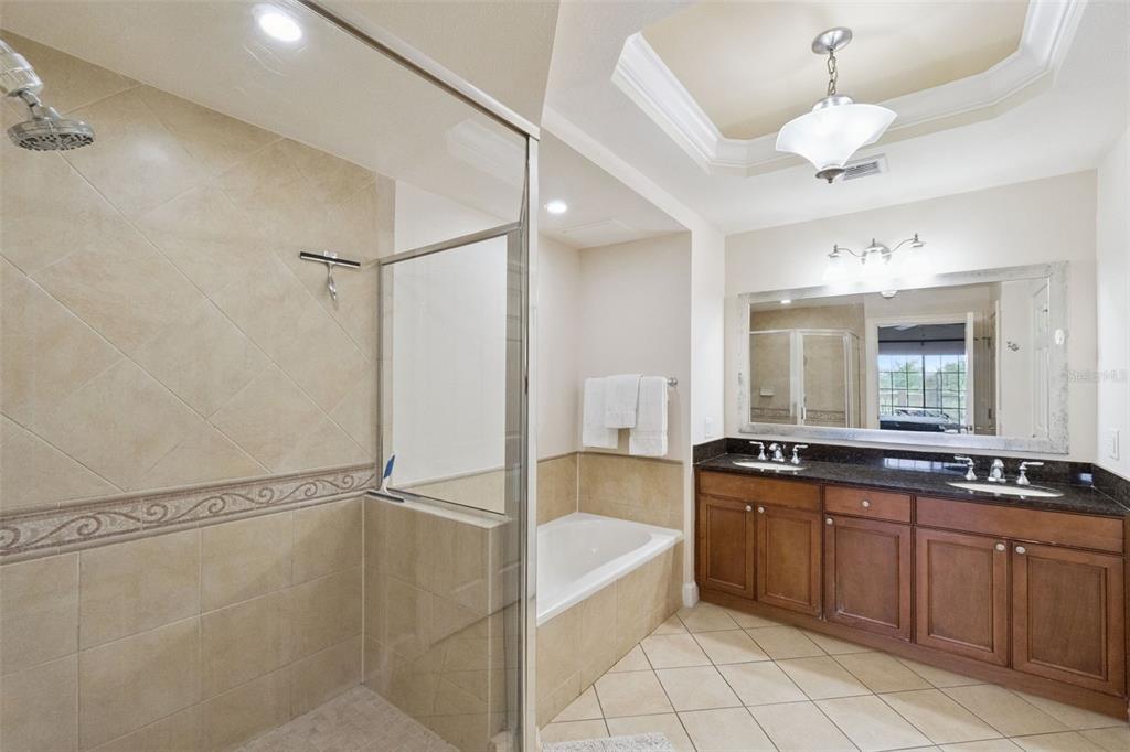 1352 Centre Ct Ridge Drive, Unit 302 Reunion, FL 34747 - Photo 11 of 58