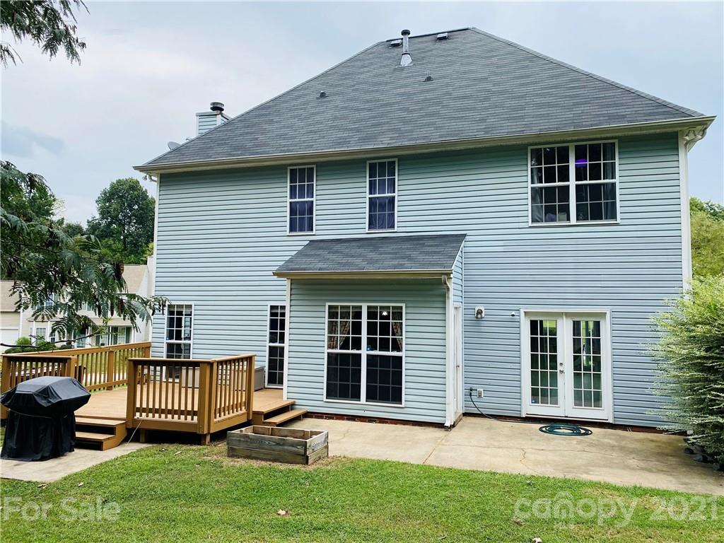 715 West Cheval Drive Fort Mill, SC 29708 - Photo 18 of 18 a front view of a house with a garden