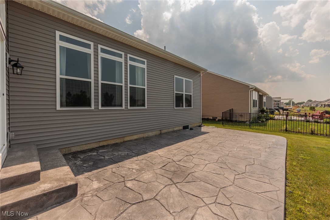 36458 Appian Way North Ridgeville, OH 44039 - Photo 31 of 37 View of patio