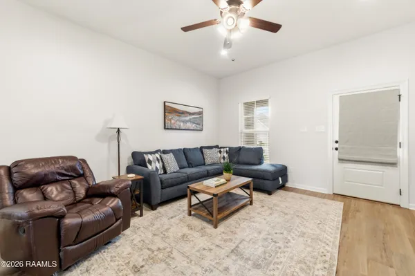 $225,000 | 210 Cres Vw Lane, Duson, LA 70529