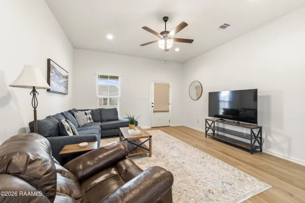 $225,000 | 210 Cres Vw Lane, Duson, LA 70529