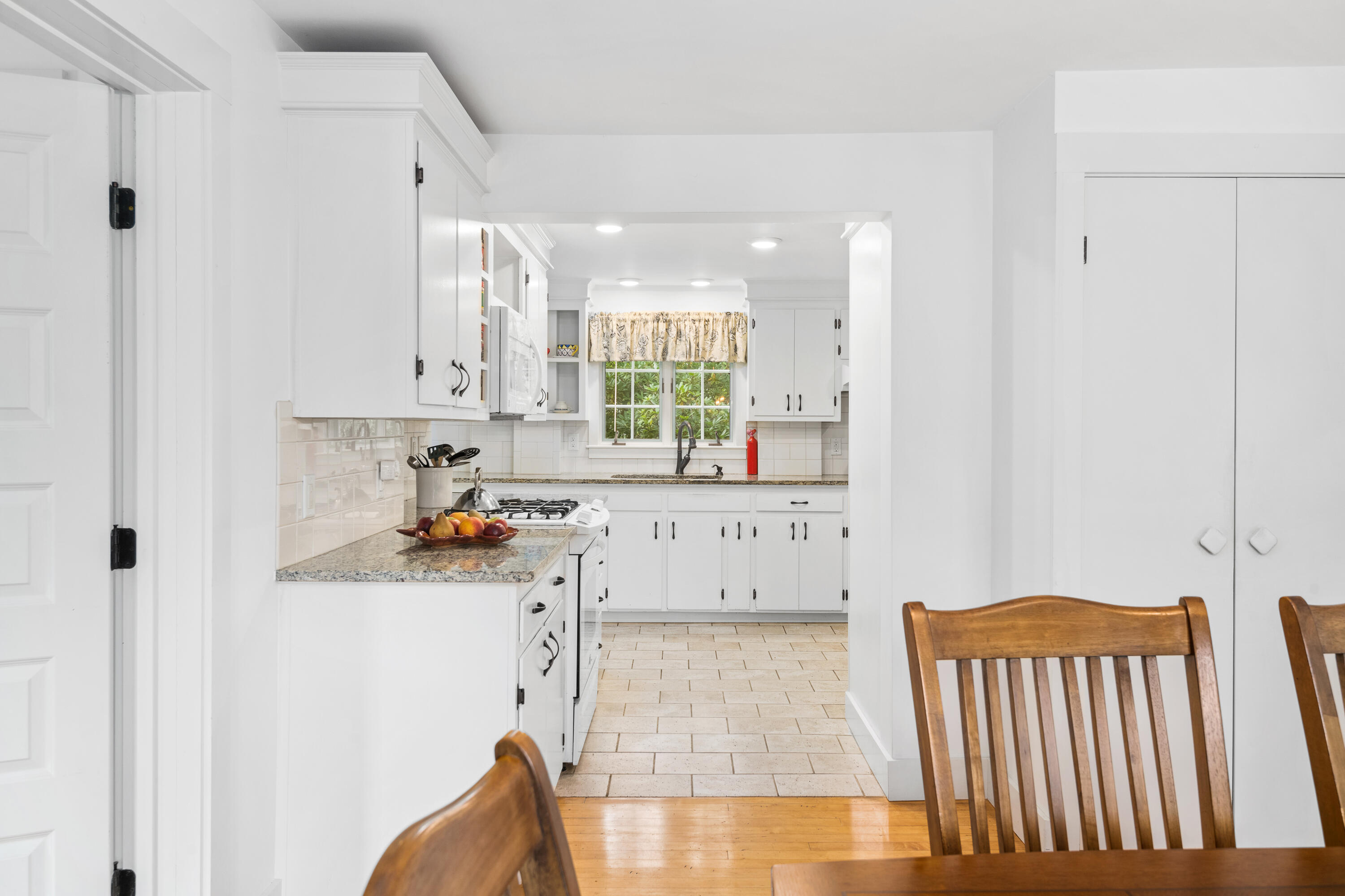 41 Lindsay Road York, ME 03909 - Photo 21 of 45 Kitchen