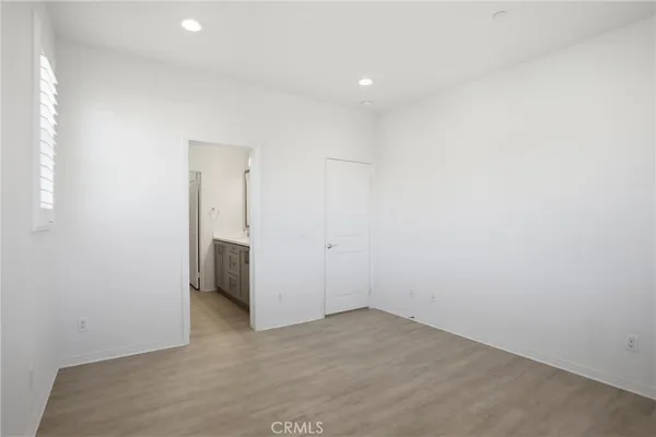 $689,000 | 811 North Dalton Avenue, Unit 105, Azusa, CA 91702