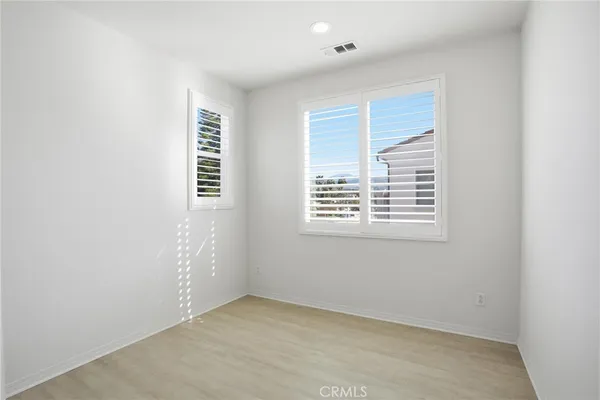 $689,000 | 811 North Dalton Avenue, Unit 105, Azusa, CA 91702