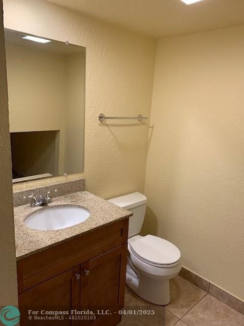 2334 Waterside Drive Lake Worth, FL 33461 - Photo 8 of 12