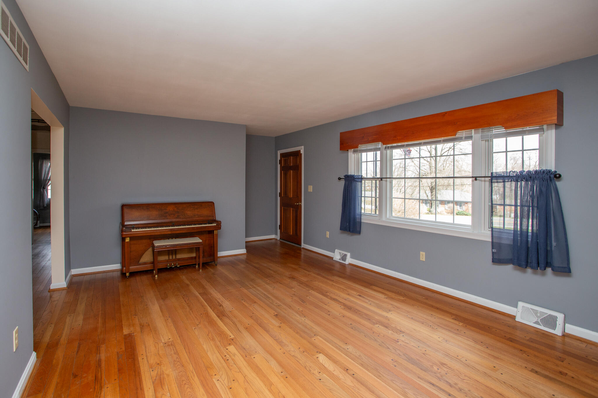 913 Collins Road Villa Hills, KY 41017 - Photo 13 of 34 Gallery Image 13
