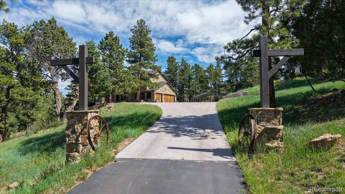2112 Sawmill Gulch Road Golden, CO 80401 - Photo 4 of 50