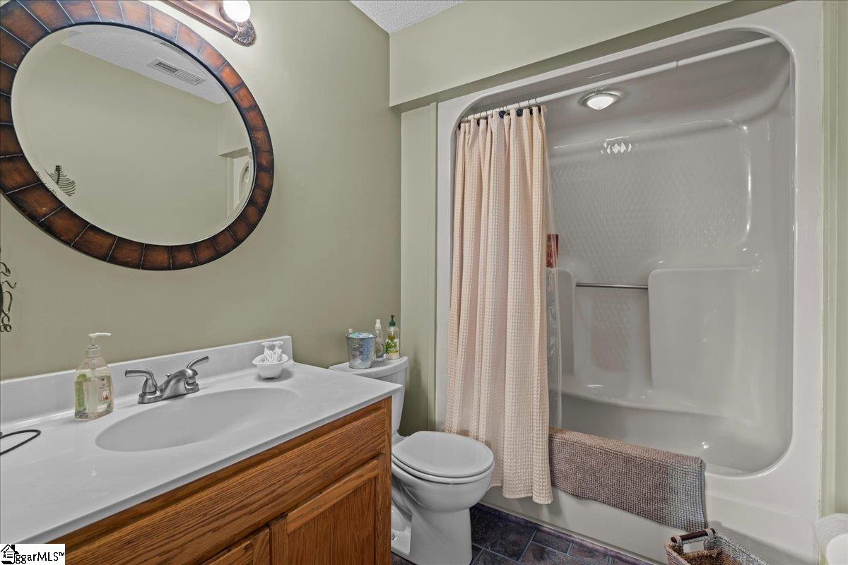 701 Loran Pointe Circle Seneca, SC 29672 - Photo 26 of 37