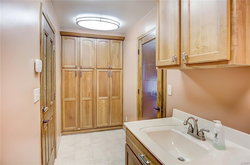 2718 Washington Mill Road Bellbrook, OH 45305 - Photo 30 of 65 Gallery Image 30