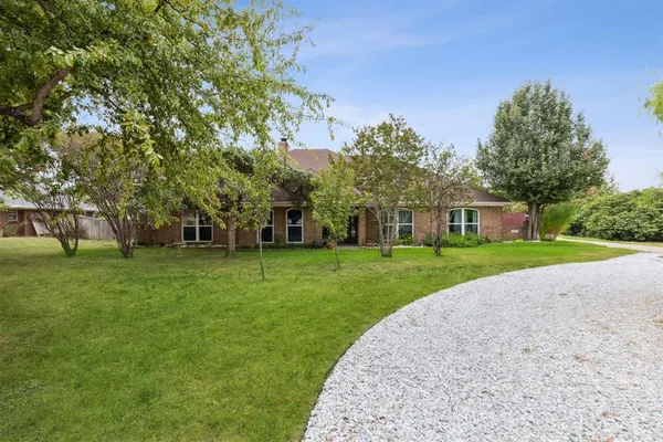 $7,750 | 2407 North Carroll Avenue, Southlake, TX 76092