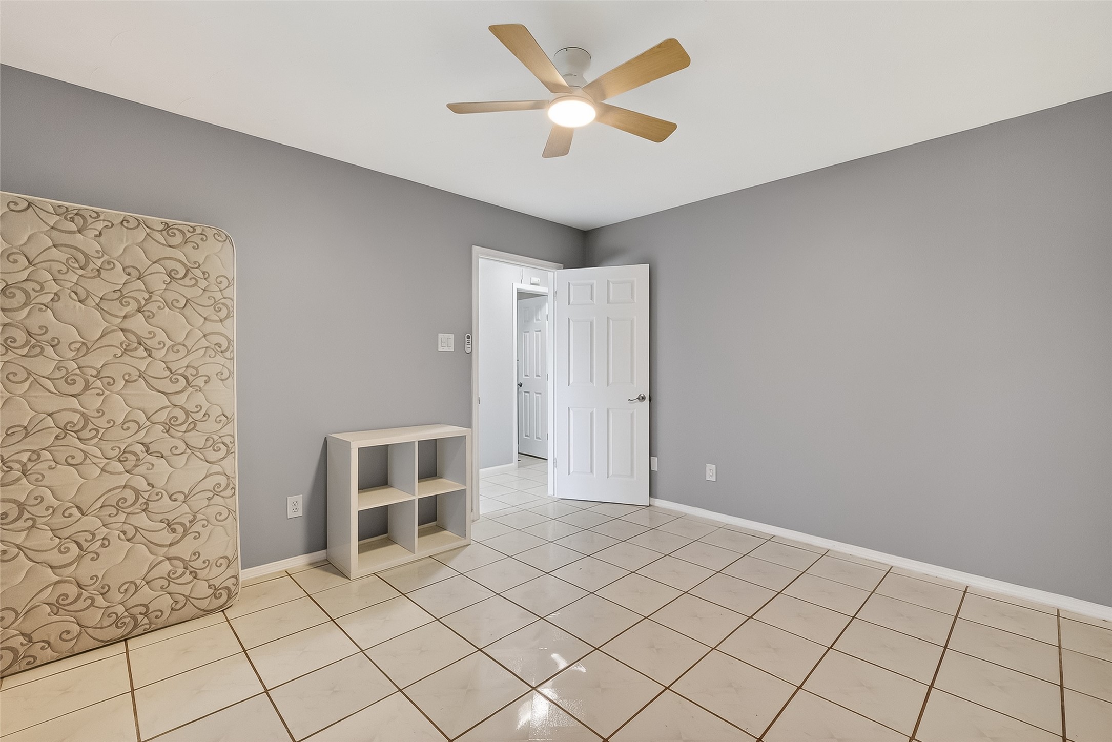 16415 1st Street Channelview, TX 77530 - Photo 17 of 28 a view of an empty room