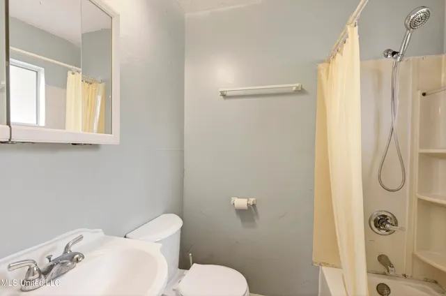 $115,000 | 1717 Cherokee Drive, Pascagoula, MS 39581