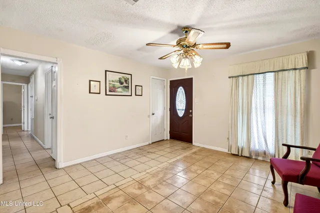 $115,000 | 1717 Cherokee Drive, Pascagoula, MS 39581