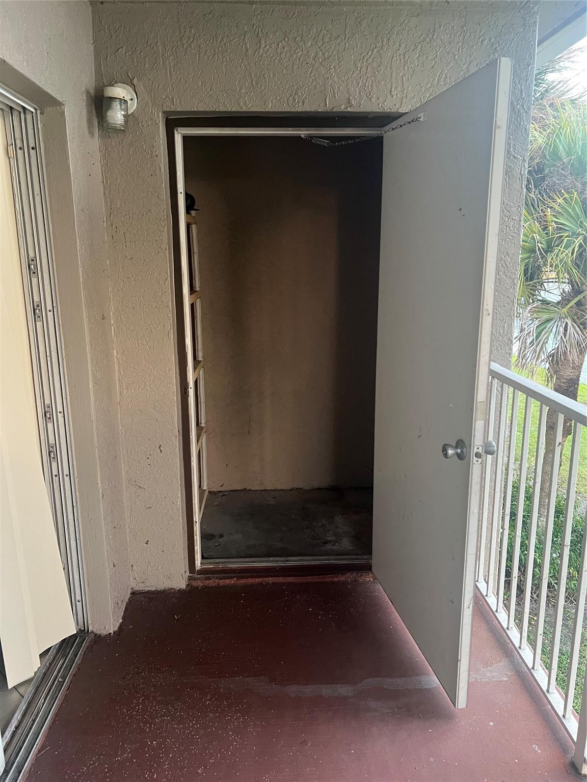 5031 Wiles Road, Unit 202 Pompano Beach, FL 33073 - Photo 10 of 19 Photo 10
