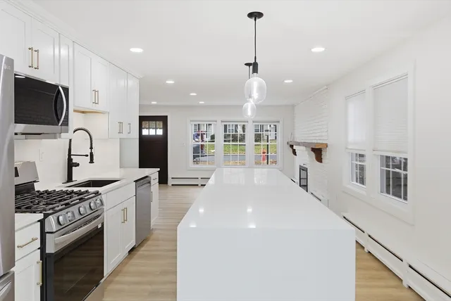 $899,000 | 42 Oakdale Road, Canton, MA 02021