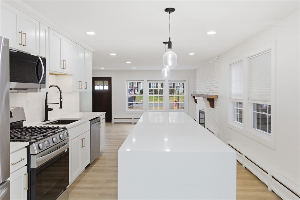 42 Oakdale Road Canton, MA 02021 - Photo 12 of 36