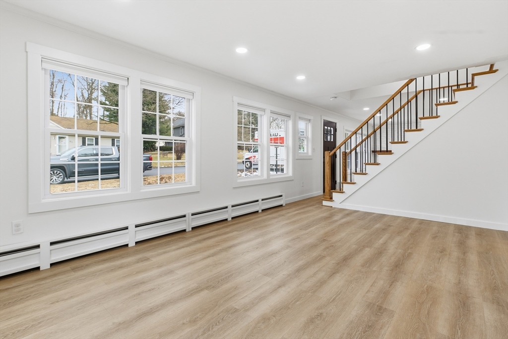 42 Oakdale Road Canton, MA 02021 - Photo 6 of 36