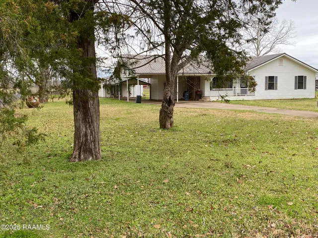 $122,000 | 387 Gauthier Subdivision Lane, Simmesport, LA 71369