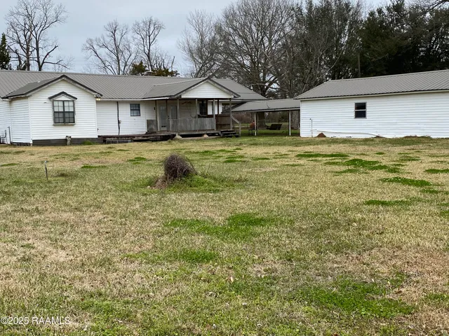 $122,000 | 387 Gauthier Subdivision Lane, Simmesport, LA 71369